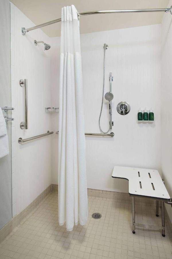Sonesta Es Suites Detroit Warren Εξωτερικό φωτογραφία